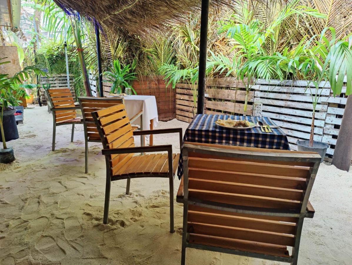 Rashuthere Maldives Rasdhoo 외부 사진